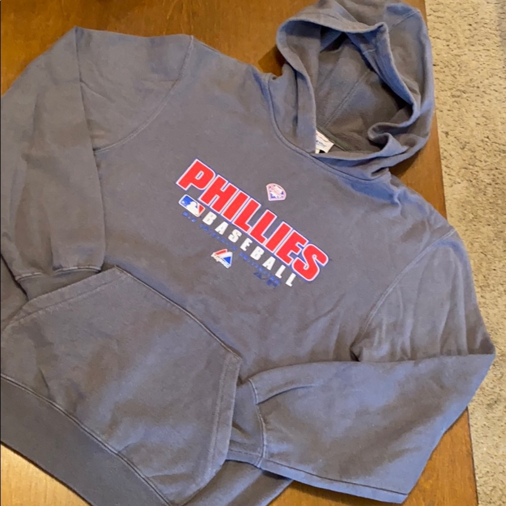 Phillies sweatshirt